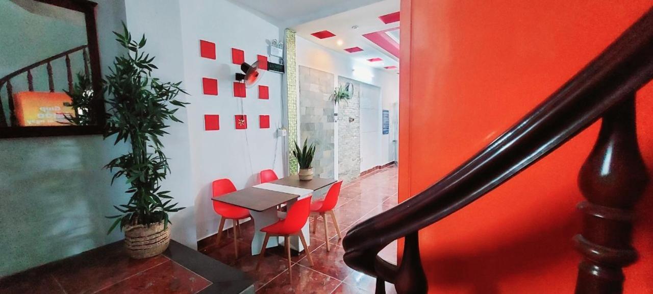 Pink Host Hotel Vung Tau Esterno foto