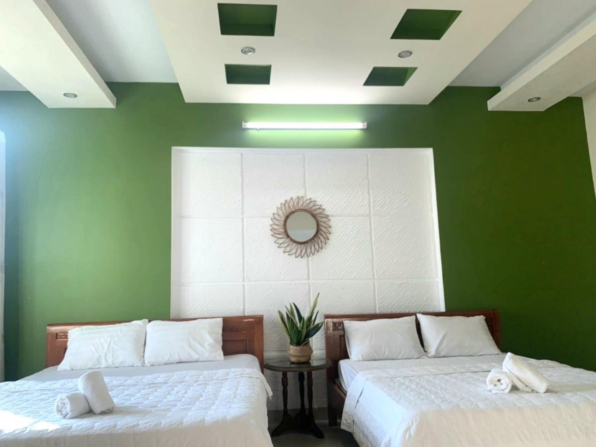Pink Host Hotel Vung Tau Esterno foto