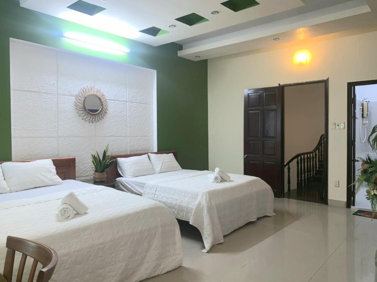 Pink Host Hotel Vung Tau Esterno foto