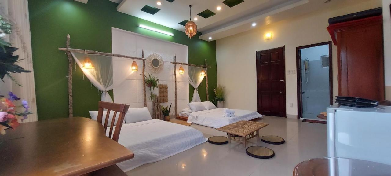 Pink Host Hotel Vung Tau Esterno foto
